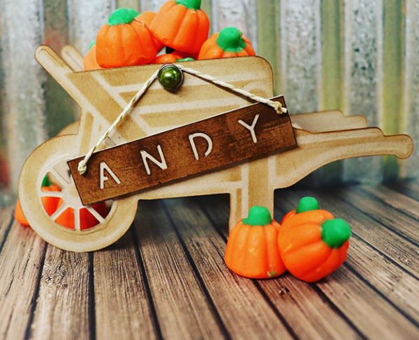 Wagon Treat Box Just in Time for Fall