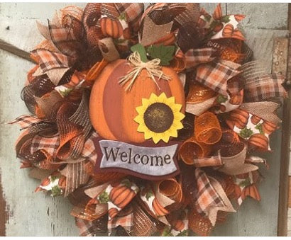 Fall wreath tutorial Easy Easy one too!