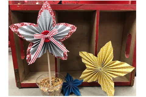 Rosette Stars for July 4th Centerpiece