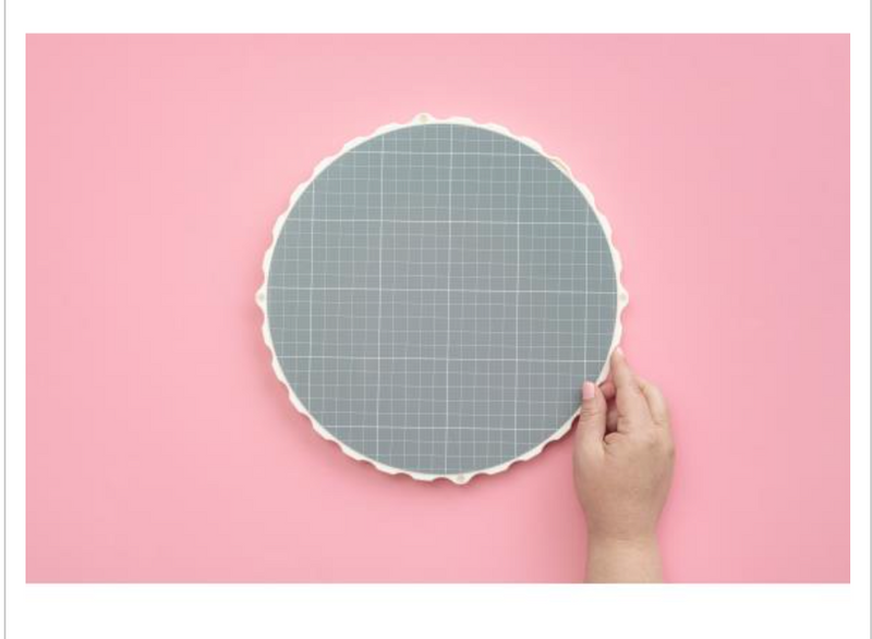 We R Memory Keepers Rotating Platform & Cutting Mat {C323}
