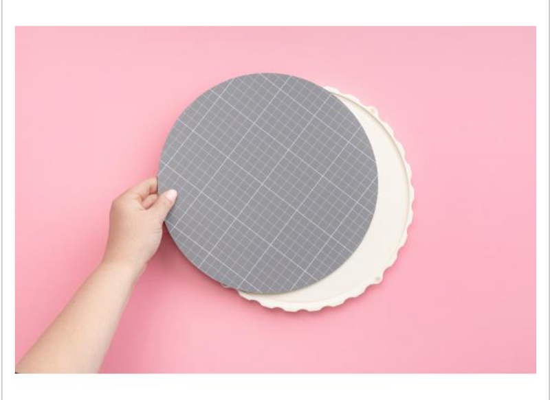 We R Memory Keepers Rotating Platform & Cutting Mat {C323}