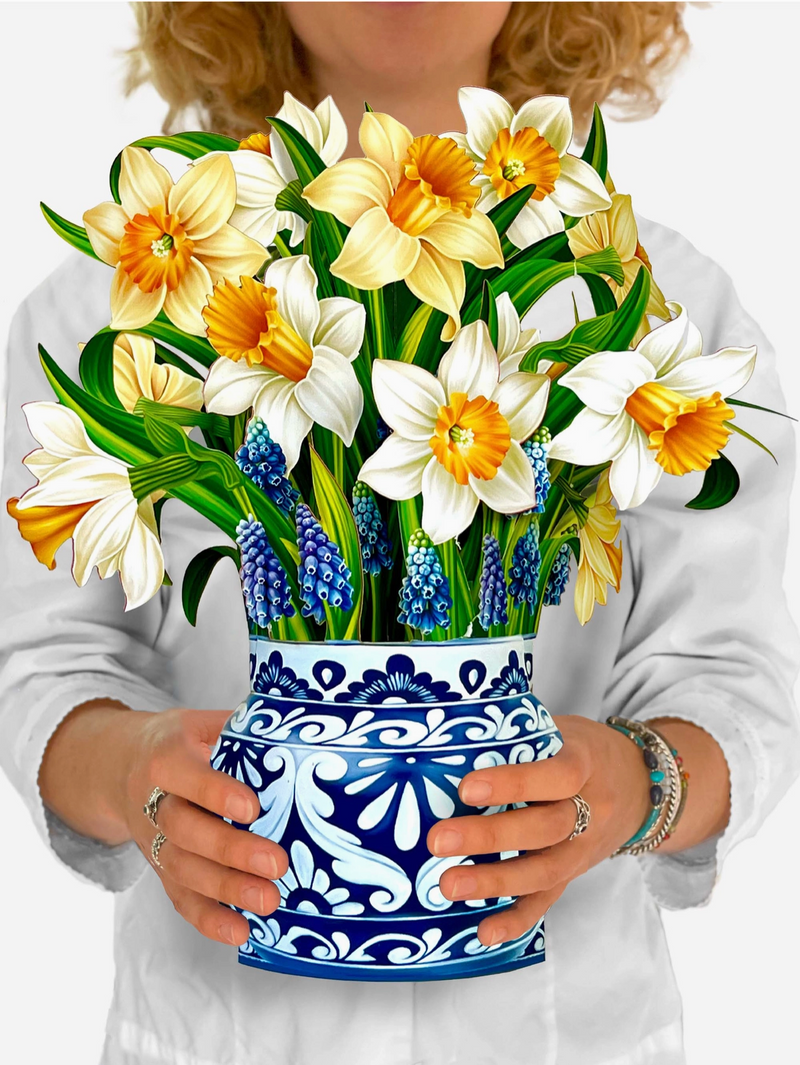 FreshCut Paper English Daffodils Pop Up Flower Bouquet