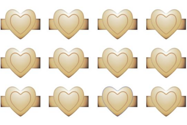 We R Makers Gold Heart Charm Staples {F310}