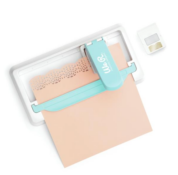 We R Memory Keepers Border Punch Alignment Guide {C805-C806}